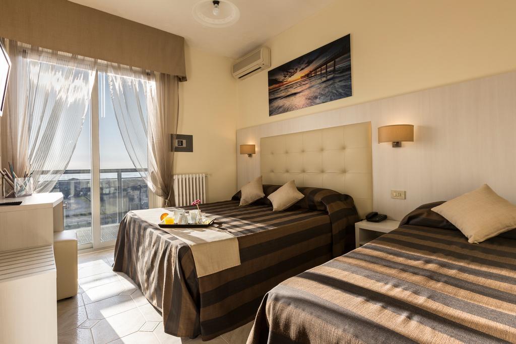 Hotel King Marina di Pietrasanta Bilik gambar