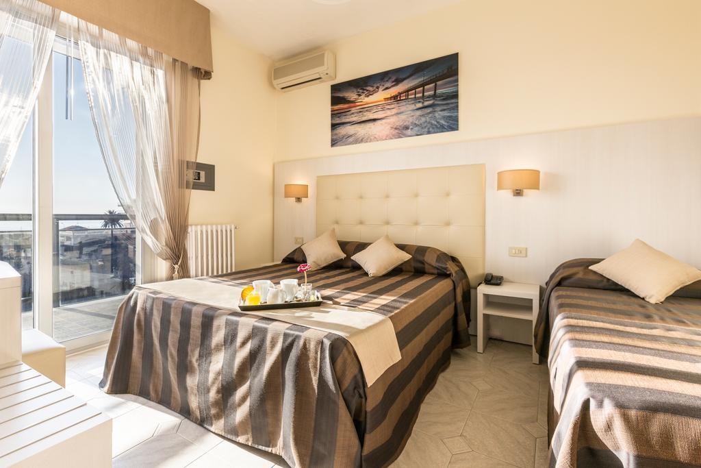 Hotel King Marina di Pietrasanta Bilik gambar