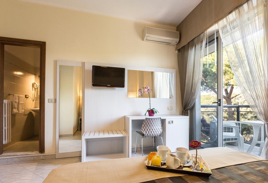 Hotel King Marina di Pietrasanta Bilik gambar