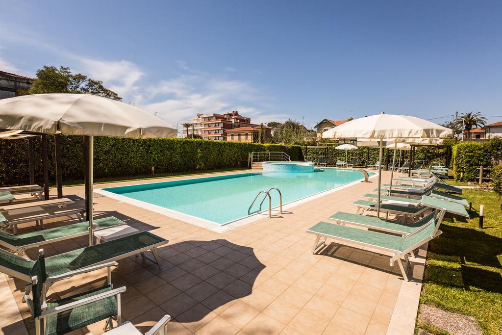 Hotel King Marina di Pietrasanta Luaran gambar
