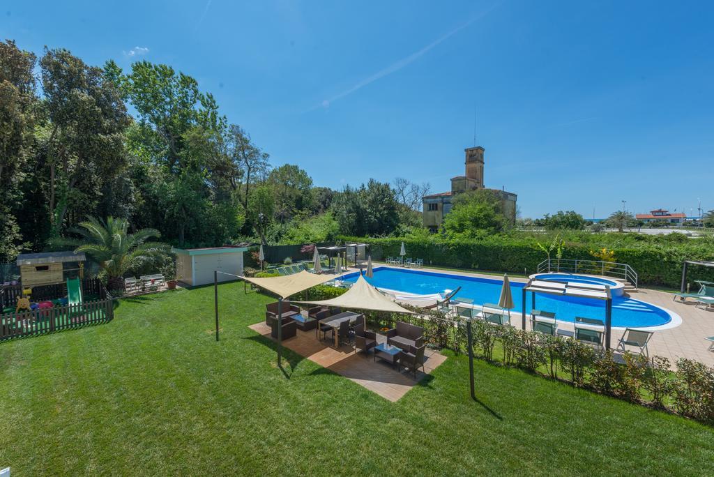 Hotel King Marina di Pietrasanta Luaran gambar